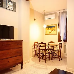 Apartamento Saint Charles, Bolonia
